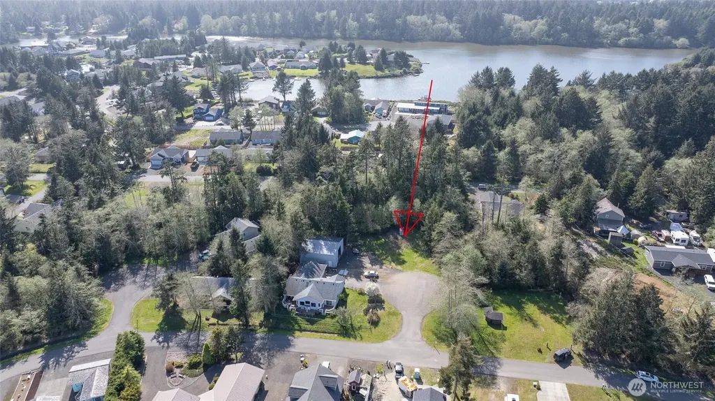 239 Mallus Court SE Ocean Shores WA 98569