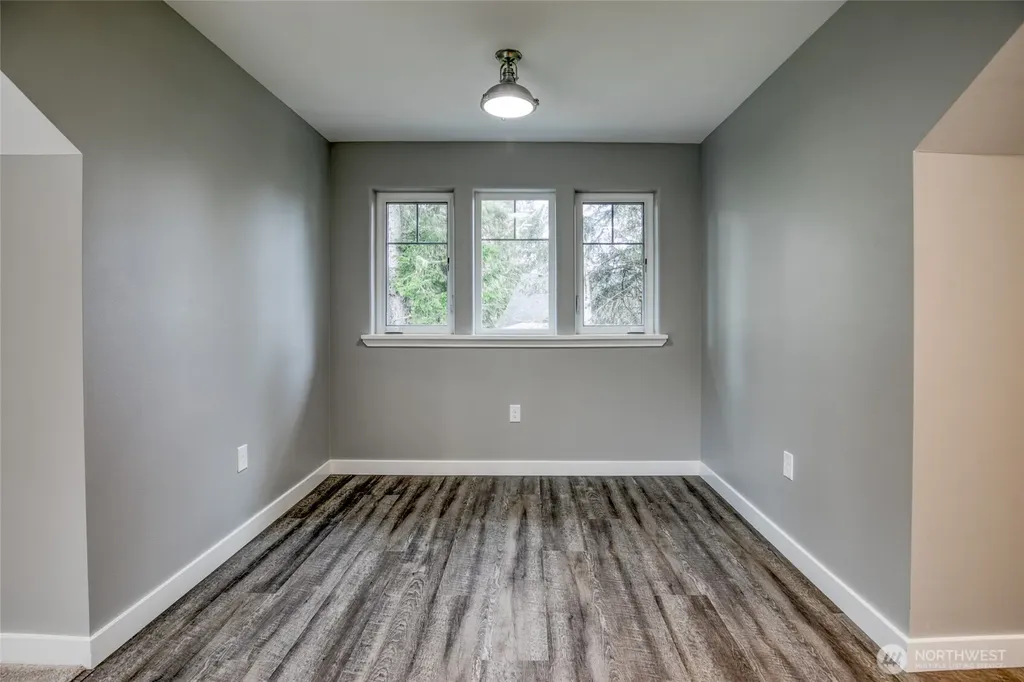 737 Wakina Loop SE Ocean Shores WA 98569