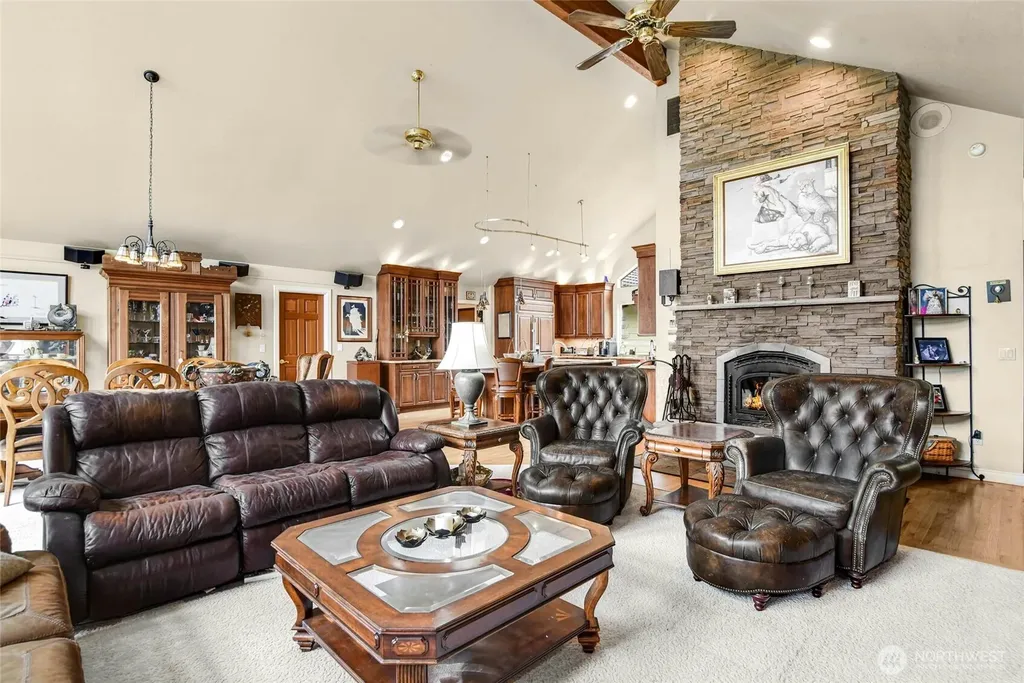 3188 Hinkley Road SE Port Orchard WA 98366