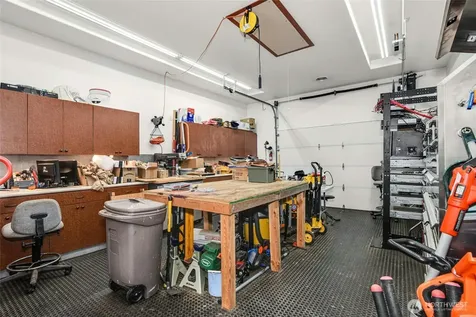 3188 Hinkley Road SE Port Orchard WA 98366