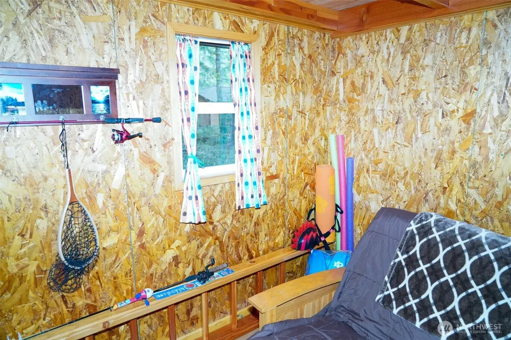 531 N Kokanee Ridge Drive Hoodsport WA 98548