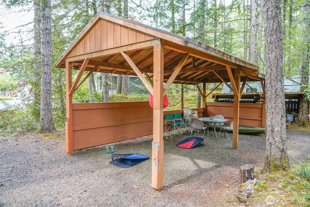 531 N Kokanee Ridge Drive Hoodsport WA 98548