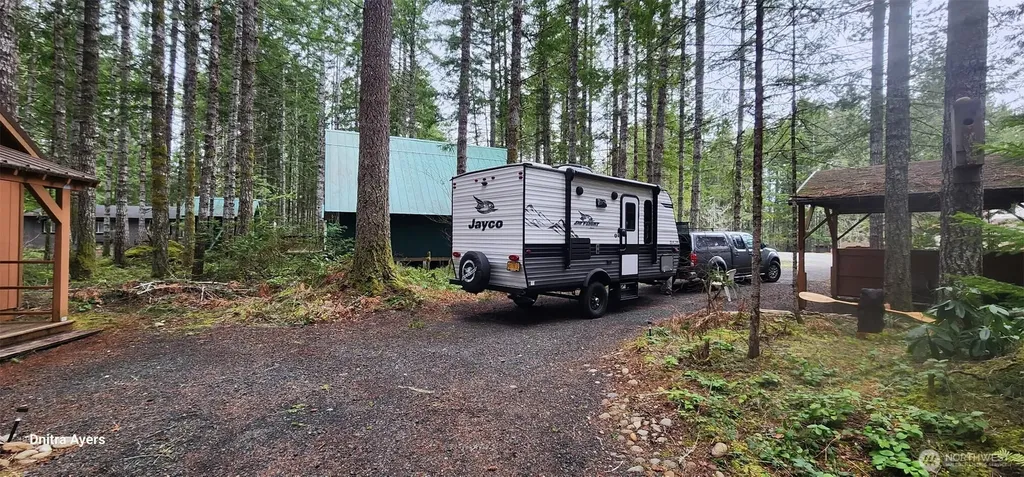 531 N Kokanee Ridge Drive Hoodsport WA 98548