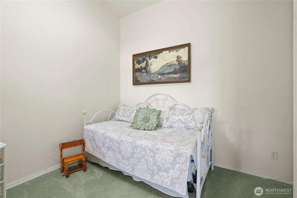 8320 E Grapeview Loop Road Allyn WA 98524
