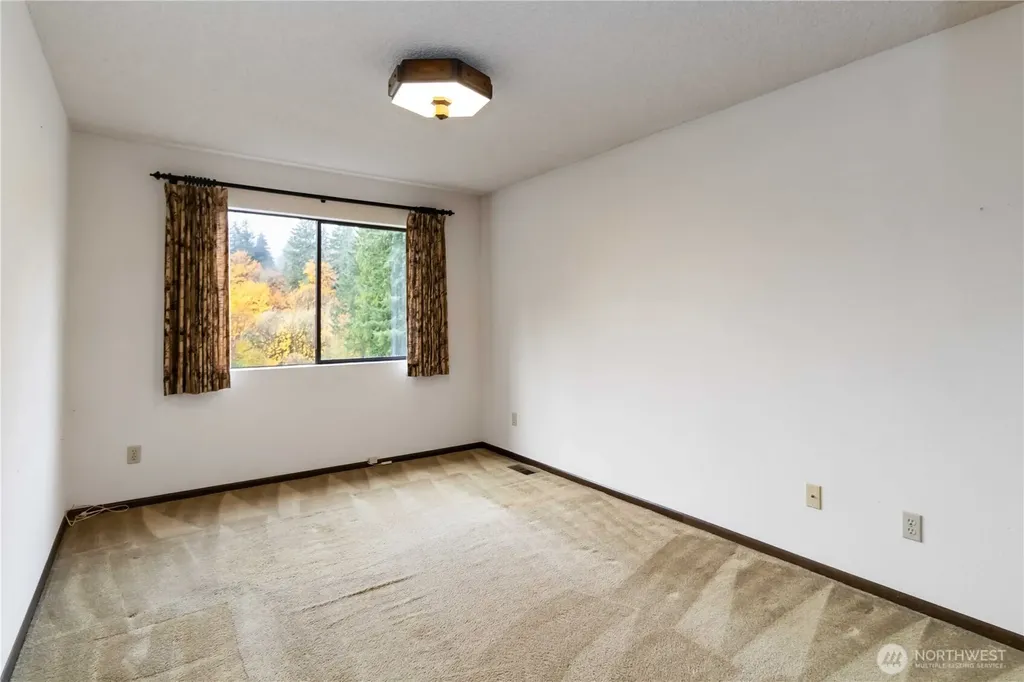 720 Abernathy Creek Longview WA 98632