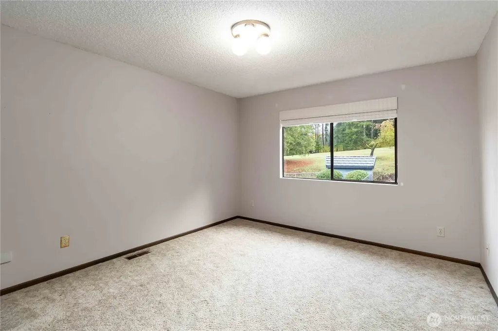 720 Abernathy Creek Longview WA 98632