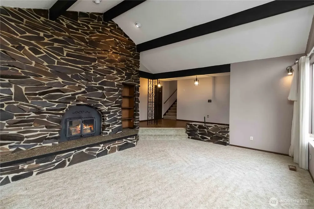 720 Abernathy Creek Longview WA 98632