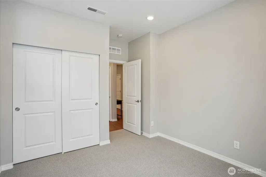 21731 SE 292nd Place Black Diamond WA 98010