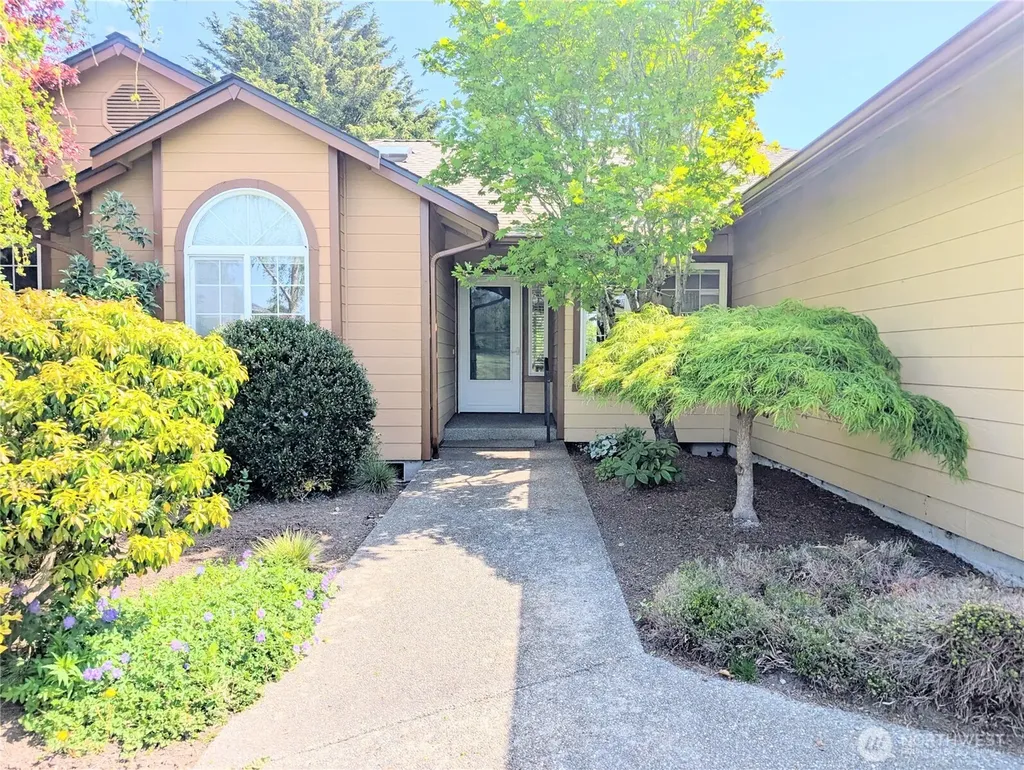 3419 G Avenue Anacortes WA 98221
