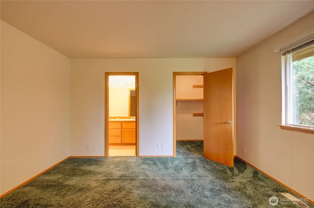 3419 G Avenue Anacortes WA 98221