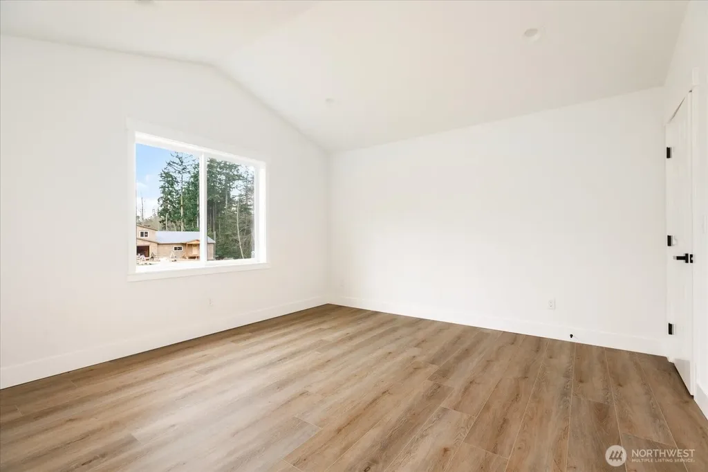 4817 Lawrence Avenue Freeland WA 98249