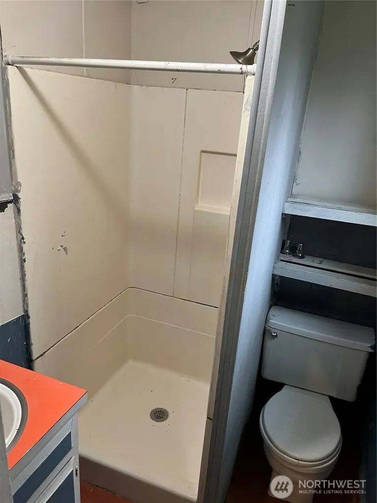 206 Van Buren Centralia WA 98531