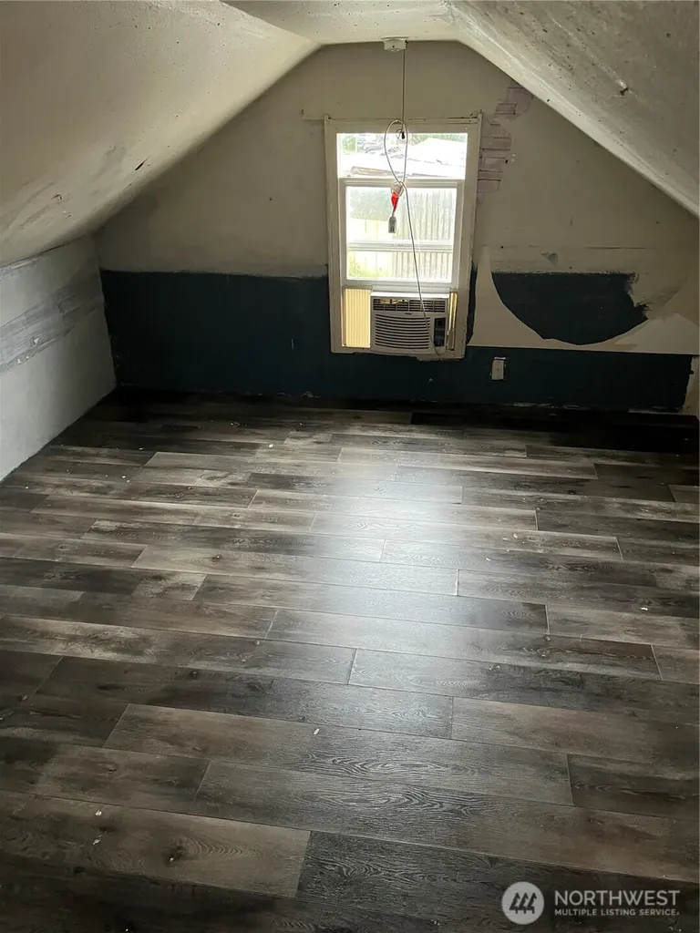 206 Van Buren Centralia WA 98531