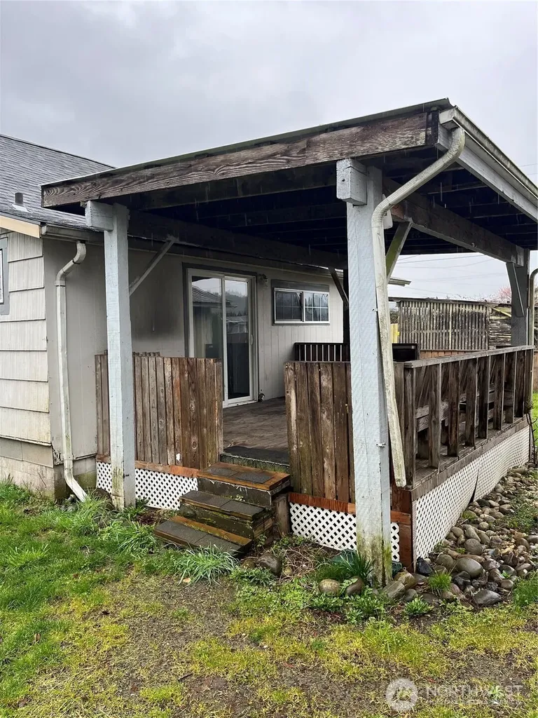 206 Van Buren Centralia WA 98531