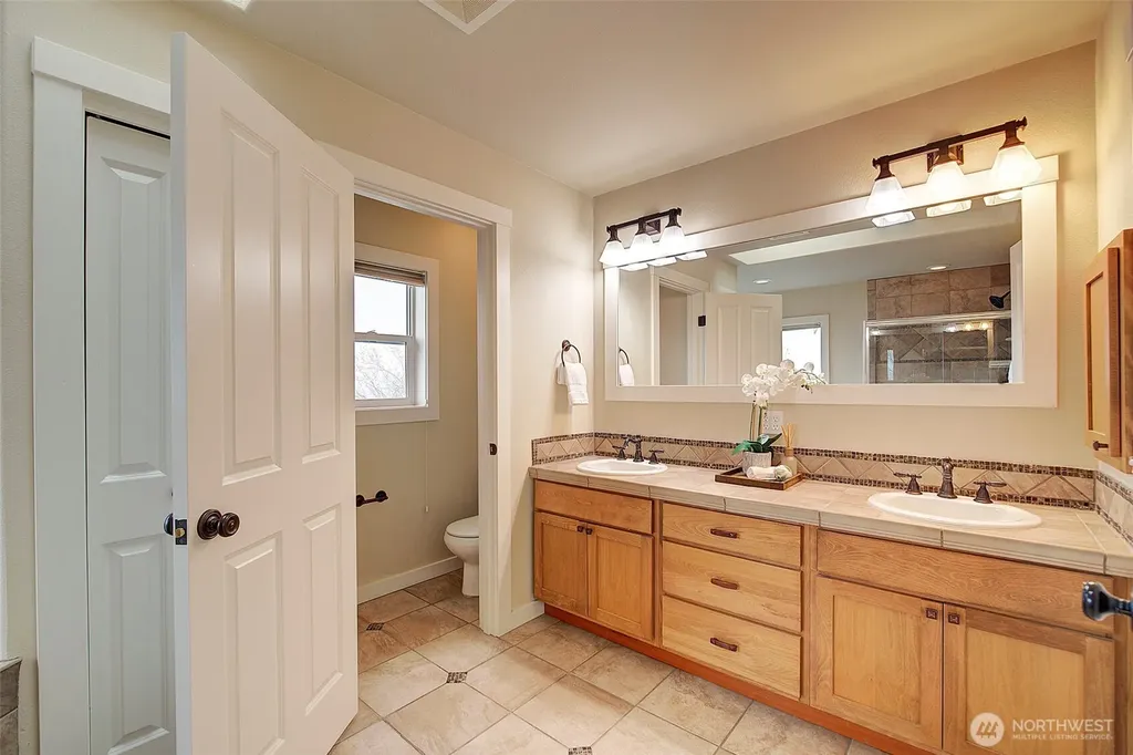 10705 176th Avenue E Bonney Lake WA 98391