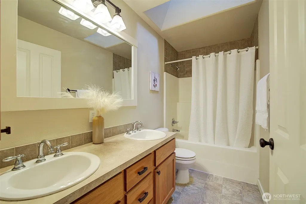 10705 176th Avenue E Bonney Lake WA 98391