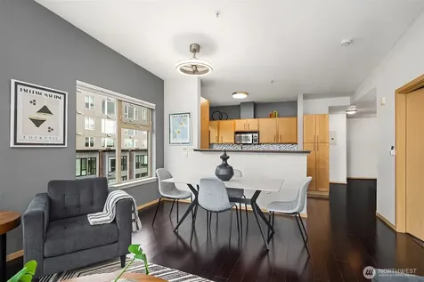 425 23rd Avenue S Seattle WA 98144