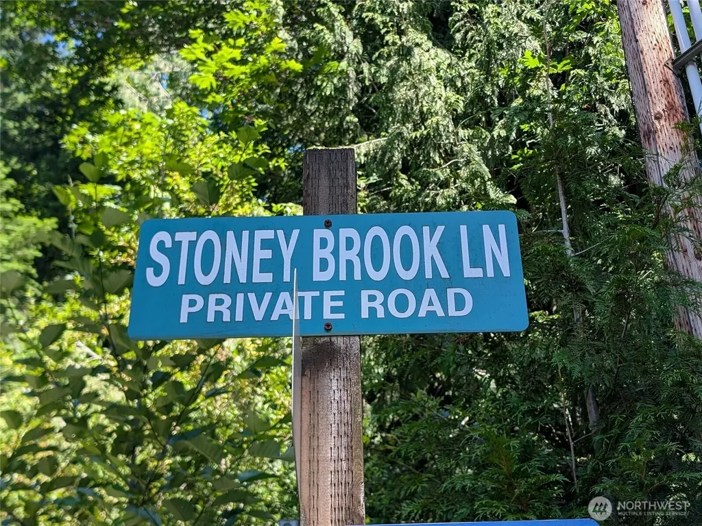 4476 Stoney Brook Lane Bellingham WA 98229