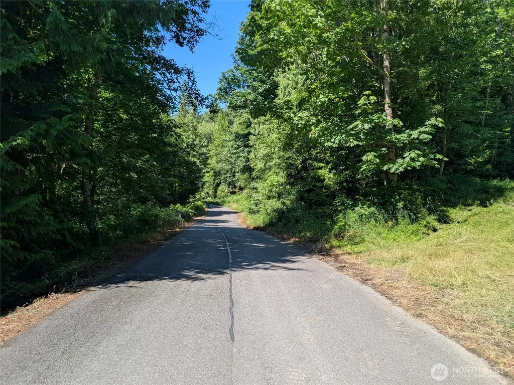 4476 Stoney Brook Lane Bellingham WA 98229
