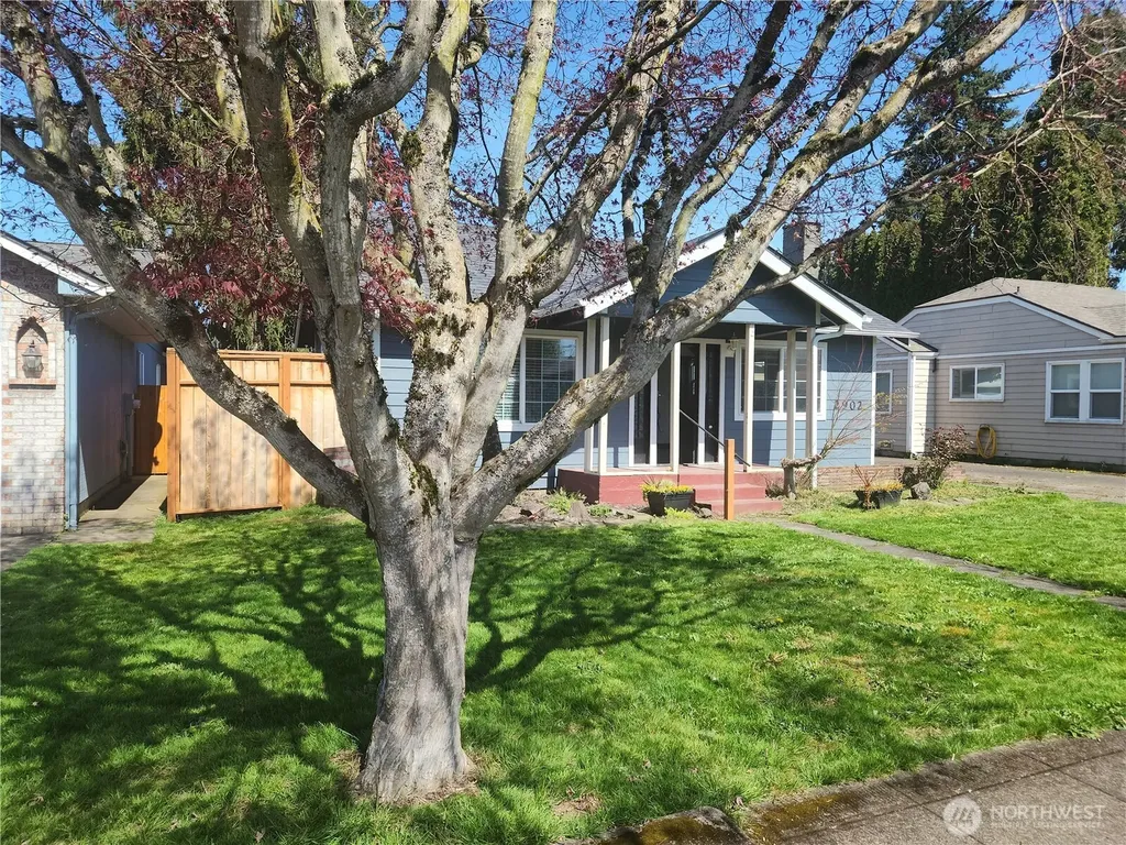 2902 Dover Street Longview WA 98632