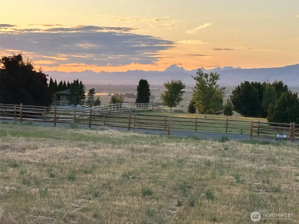 5 Stonegate Drive Ellensburg WA 98926