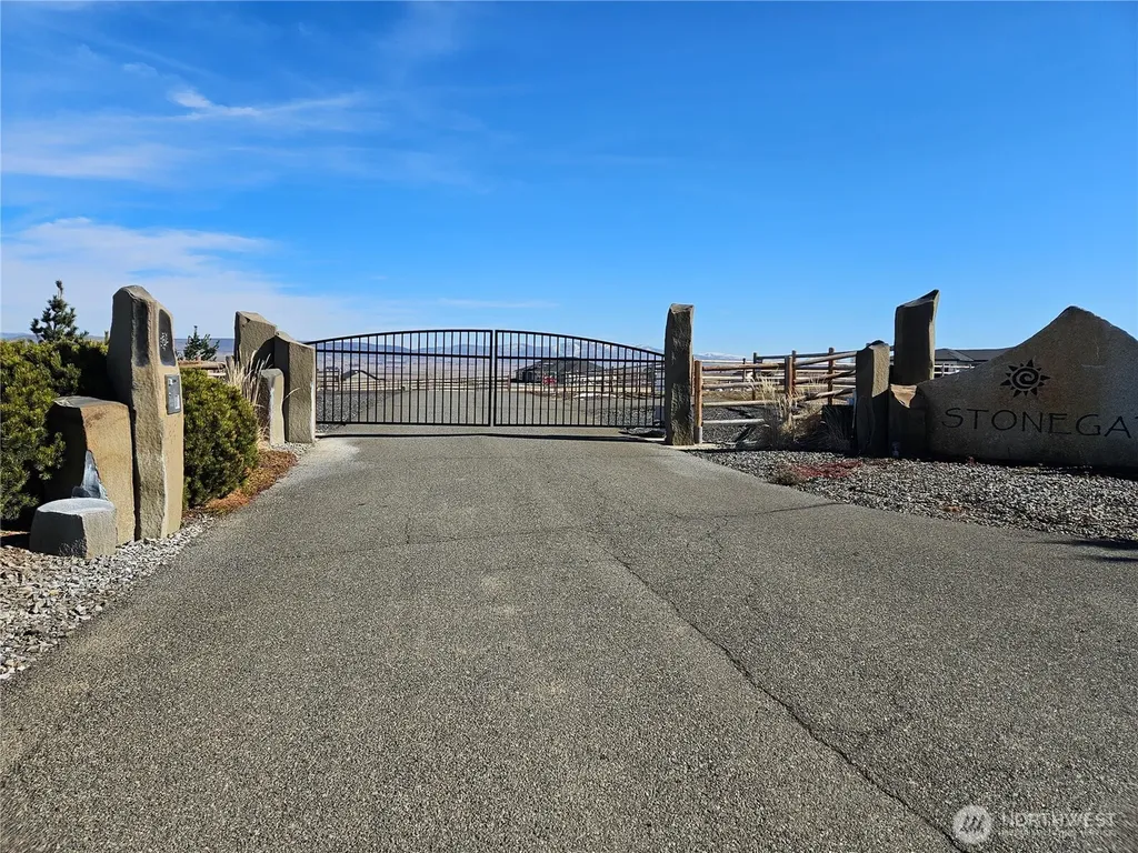 5 Stonegate Drive Ellensburg WA 98926