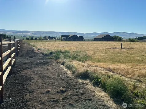 5 Stonegate Drive Ellensburg WA 98926