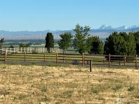 5 Stonegate Drive Ellensburg WA 98926