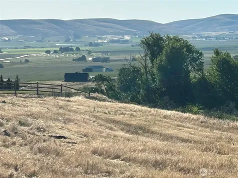 5 Stonegate Drive Ellensburg WA 98926