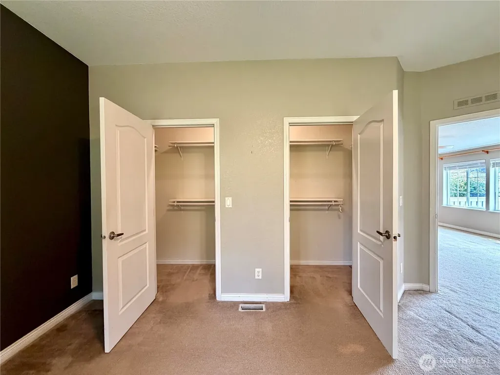620 Chenois Avenue NE Ocean Shores WA 98569