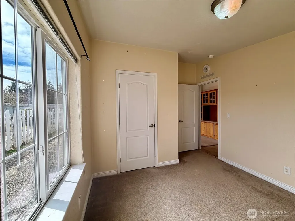 620 Chenois Avenue NE Ocean Shores WA 98569