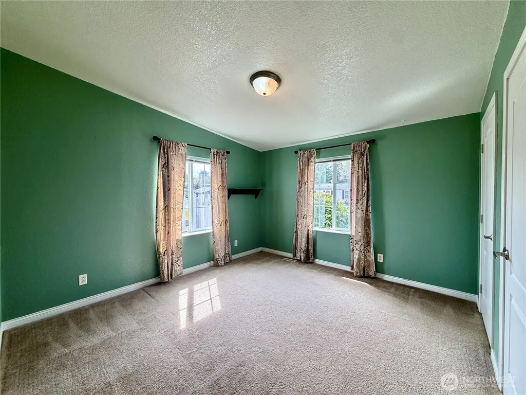 620 Chenois Avenue NE Ocean Shores WA 98569