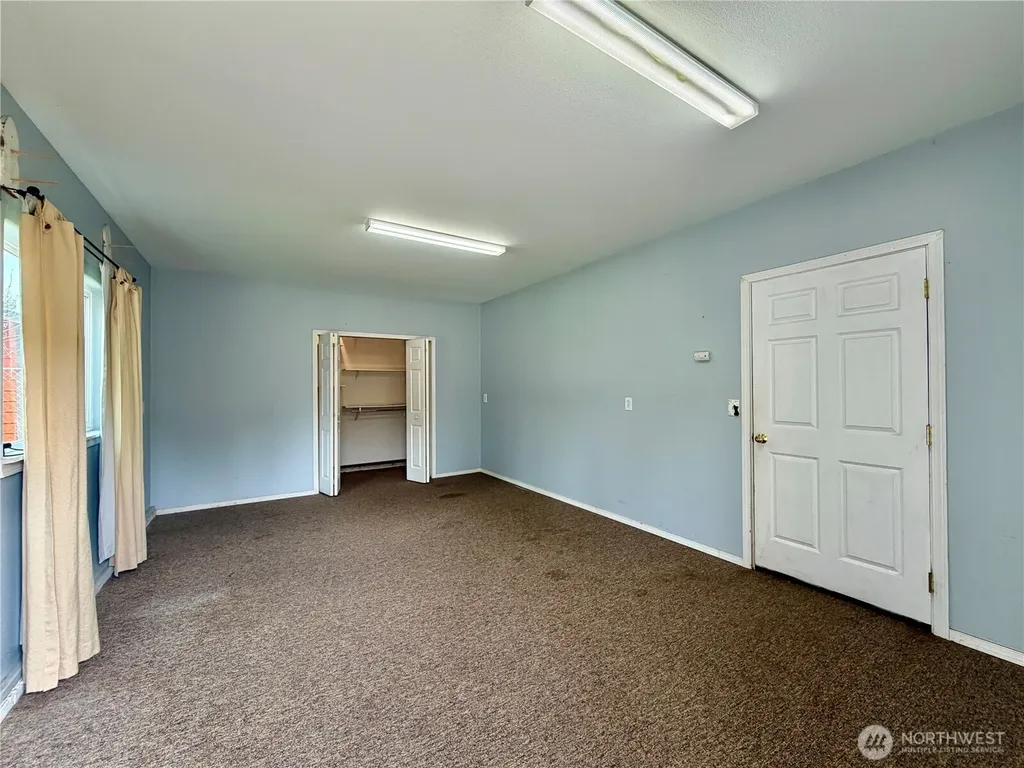 620 Chenois Avenue NE Ocean Shores WA 98569