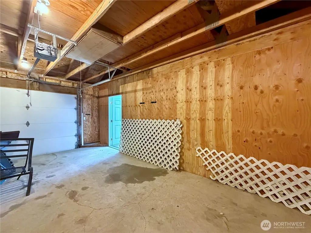 620 Chenois Avenue NE Ocean Shores WA 98569