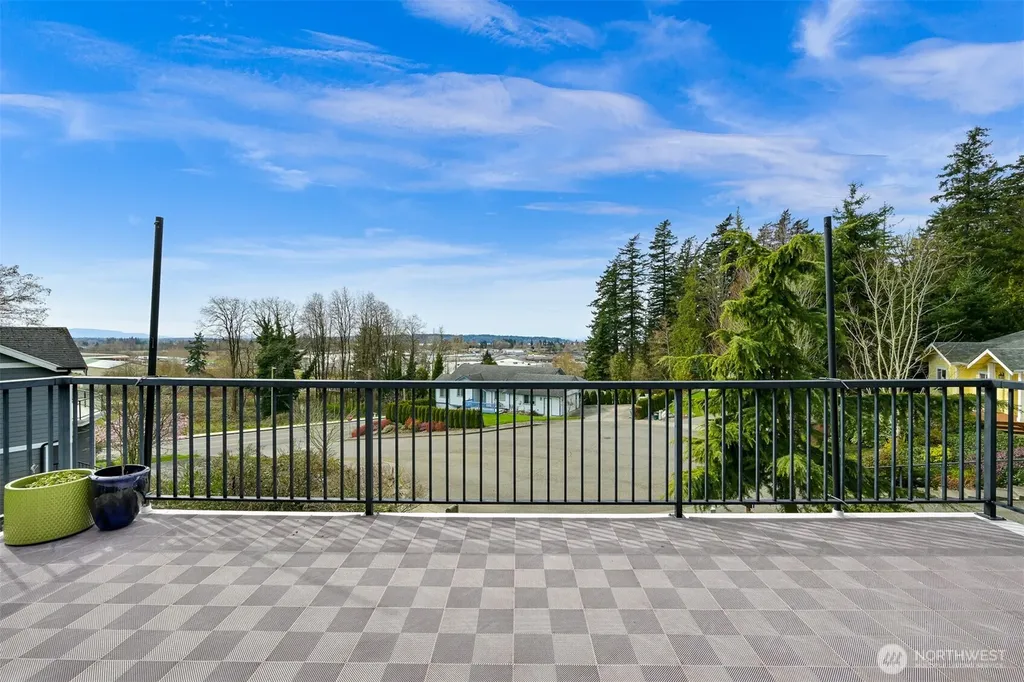658 Parkside Place Blaine WA 98230