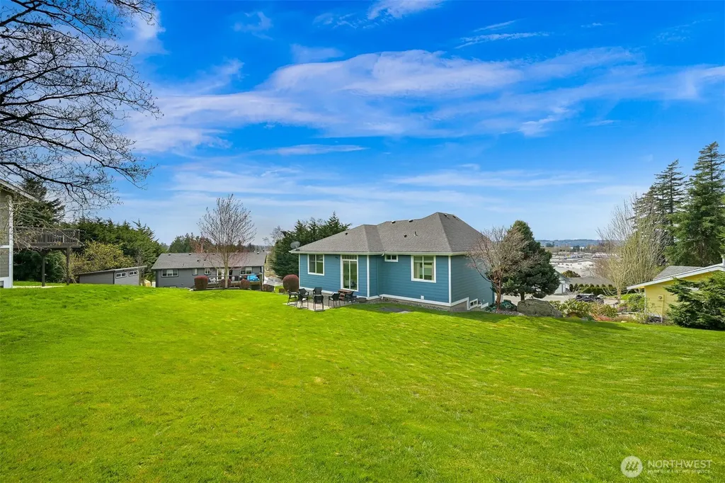 658 Parkside Place Blaine WA 98230