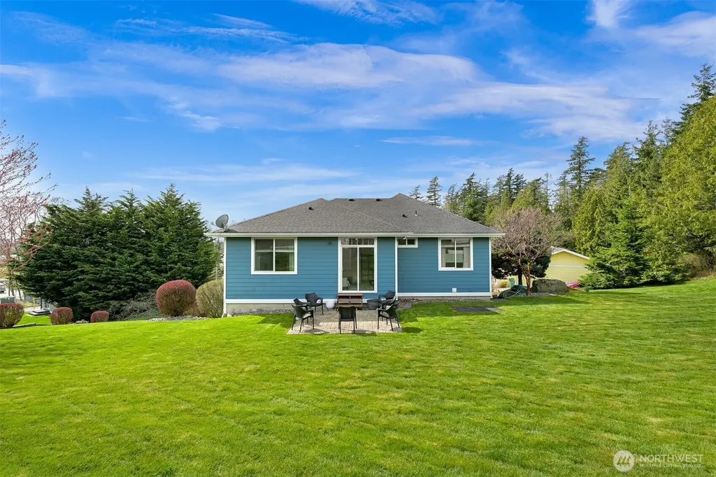 658 Parkside Place Blaine WA 98230