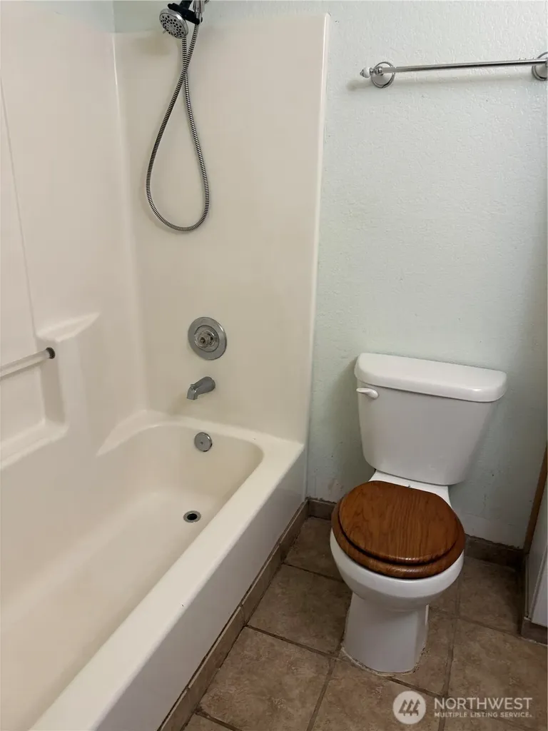 11 NE Skipper Court Belfair WA 98528