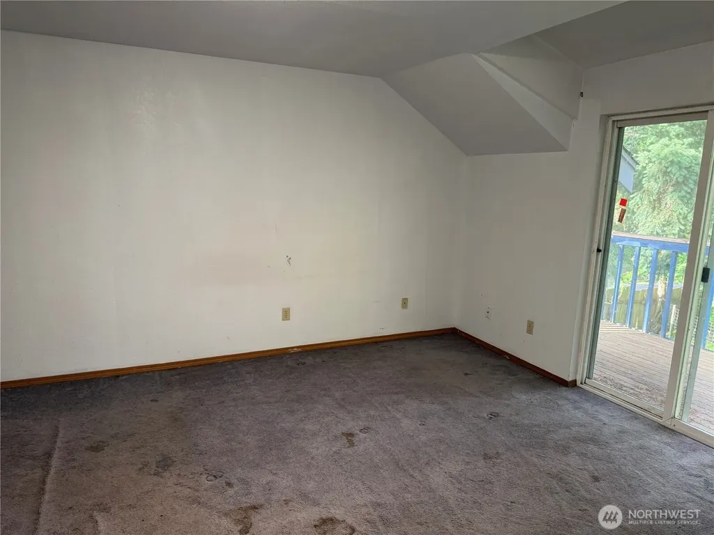 11 NE Skipper Court Belfair WA 98528