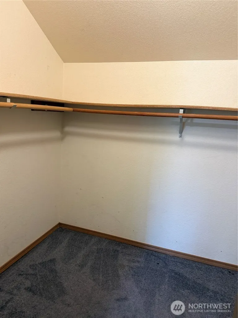 11 NE Skipper Court Belfair WA 98528