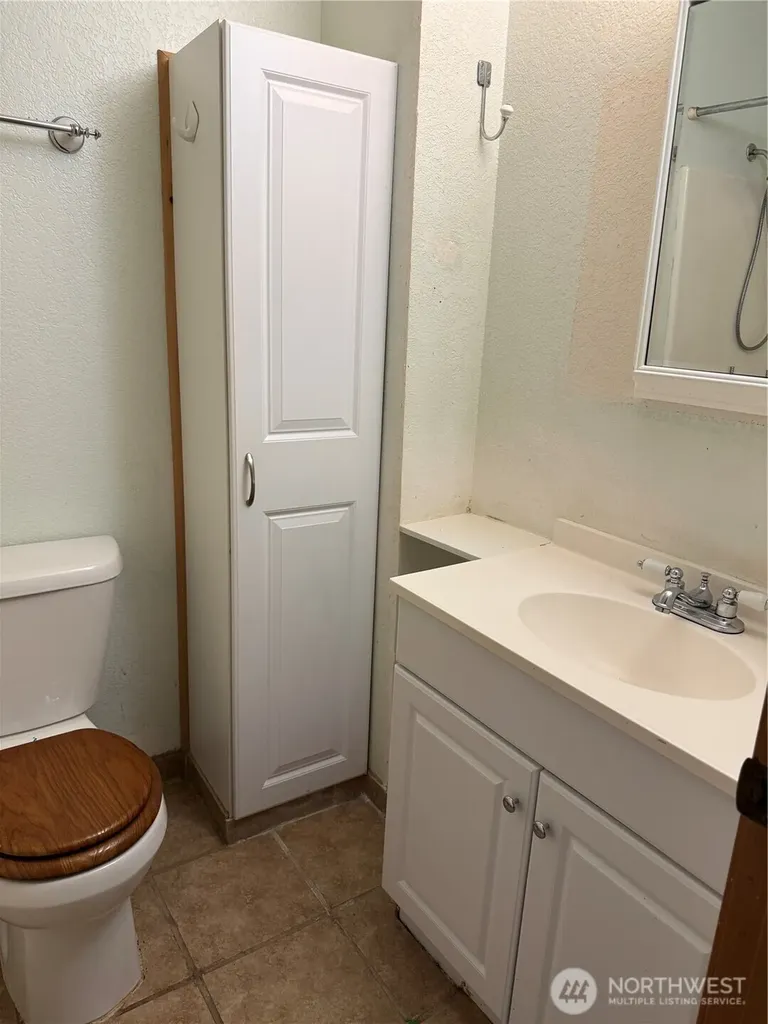 11 NE Skipper Court Belfair WA 98528
