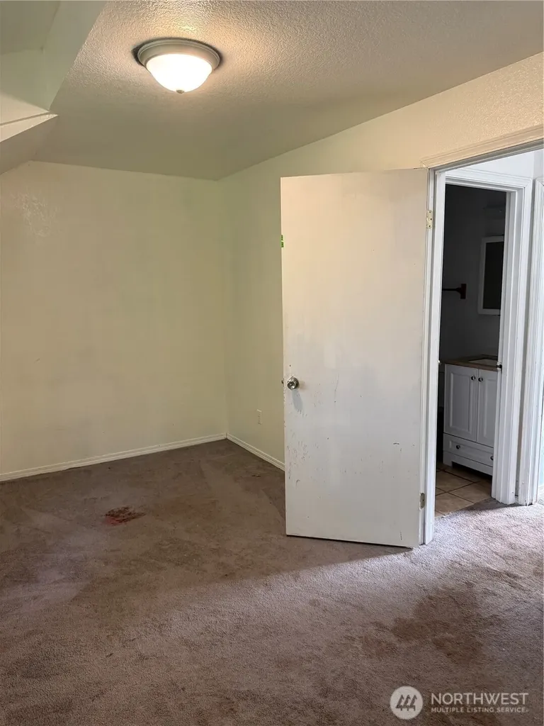 11 NE Skipper Court Belfair WA 98528