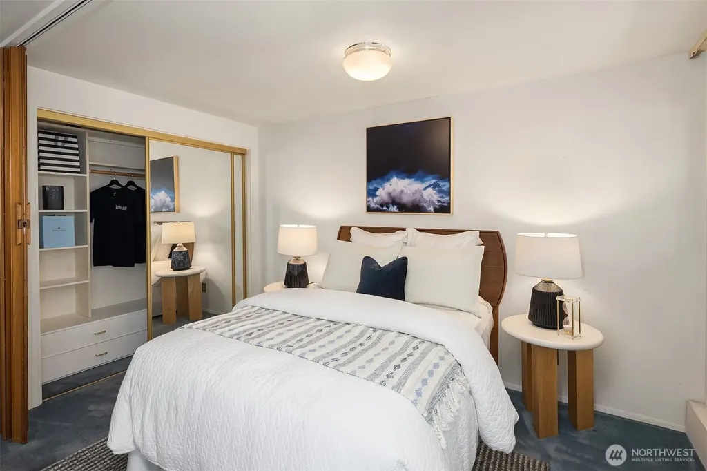 1600 43rd Avenue E Seattle WA 98112