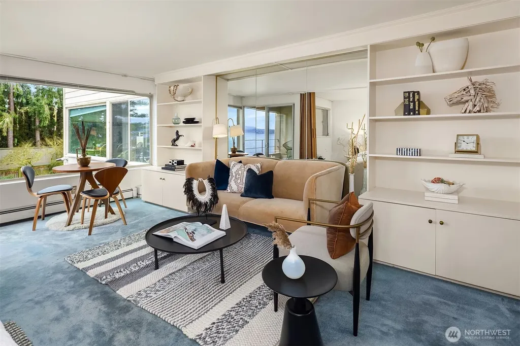 1600 43rd Avenue E Seattle WA 98112