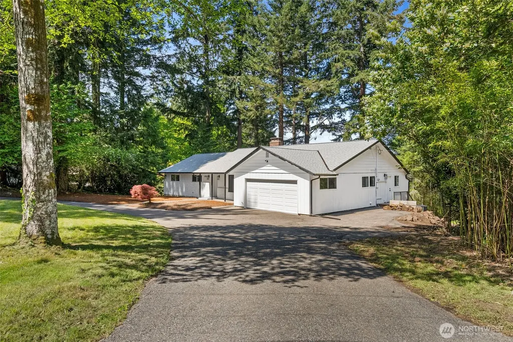 6753 Bellevista Place NW Olympia WA 98502