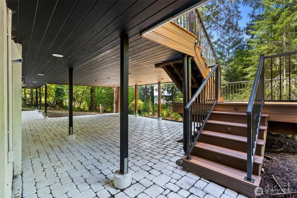 6753 Bellevista Place NW Olympia WA 98502