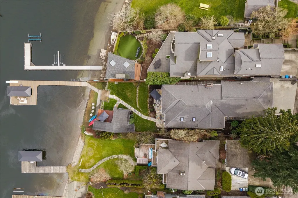 17714 SE 40th Place Bellevue WA 98008