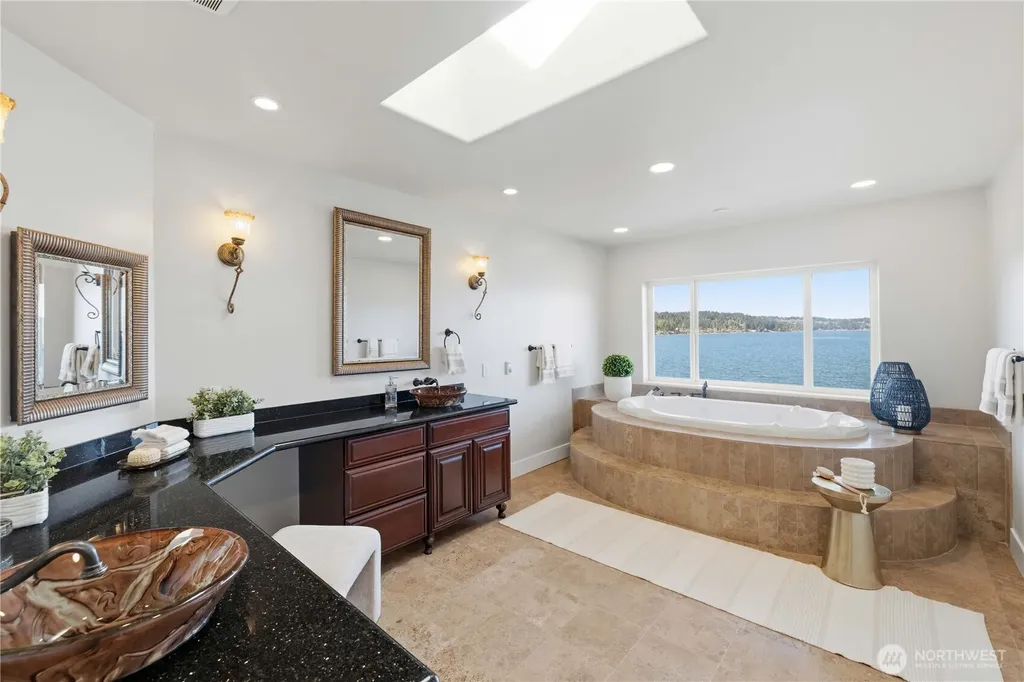 17714 SE 40th Place Bellevue WA 98008