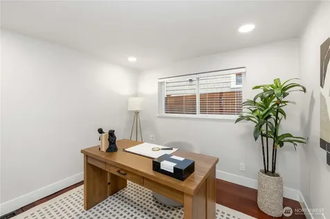 17714 SE 40th Place Bellevue WA 98008