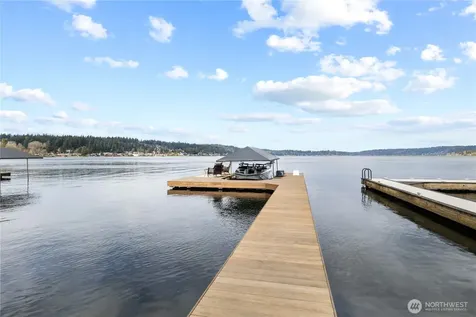17714 SE 40th Place Bellevue WA 98008